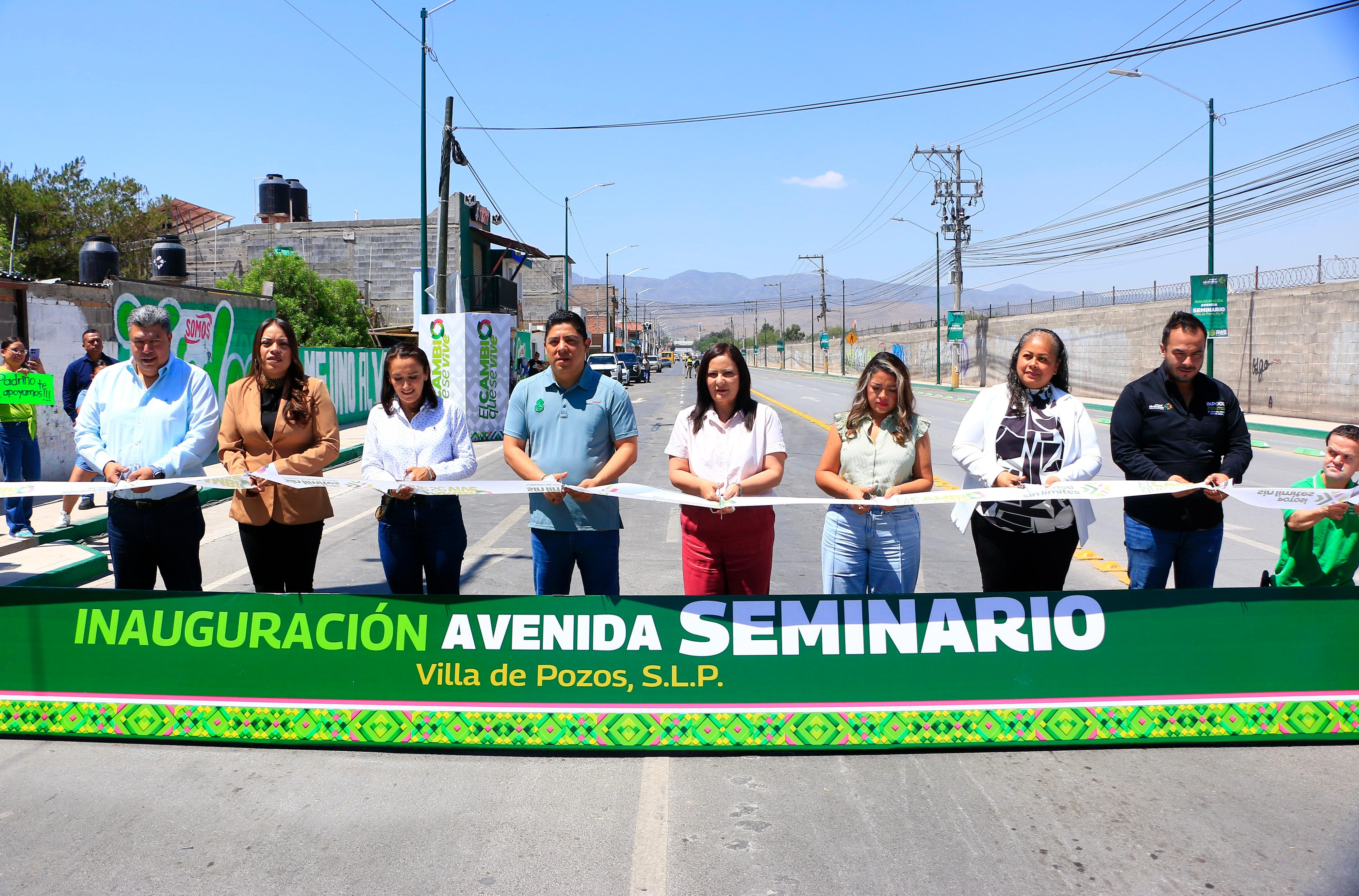 Inauguran rehabilitación de Av. Seminario en Villa de Pozos