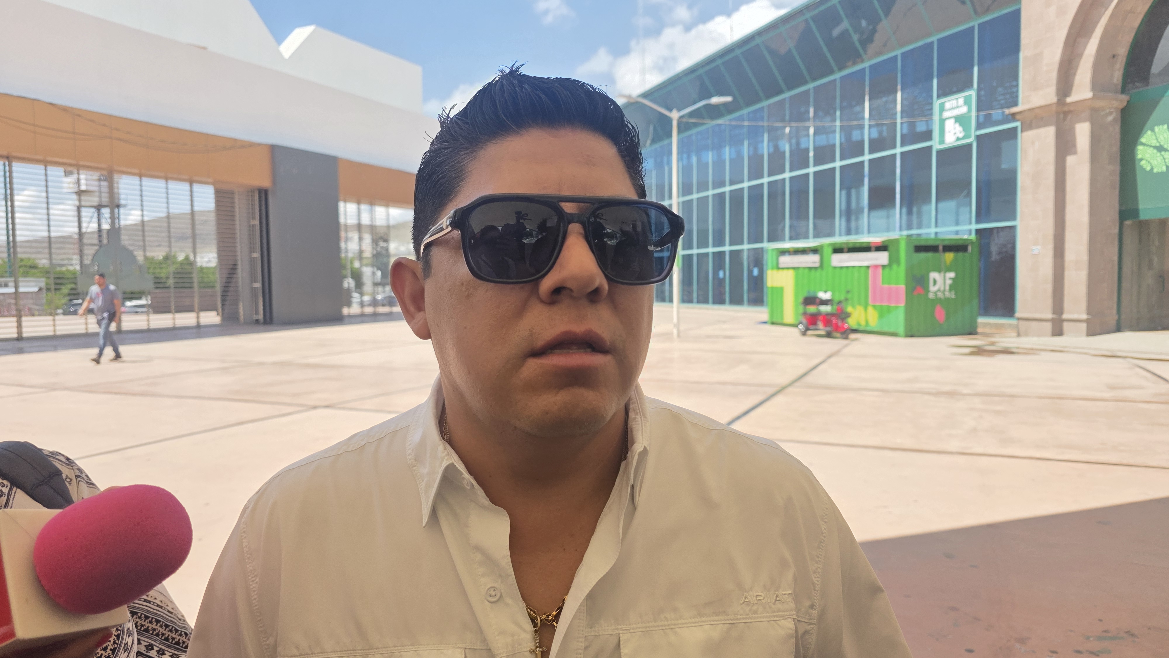 Gallardo respalda regulación de páginas anónimas y rechaza que se trate de censura